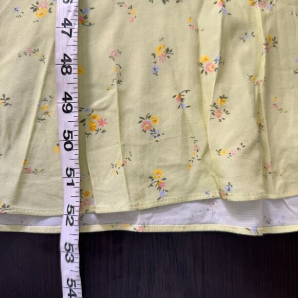 Rumored Yellow Floral Dress - Picture 9 of 10